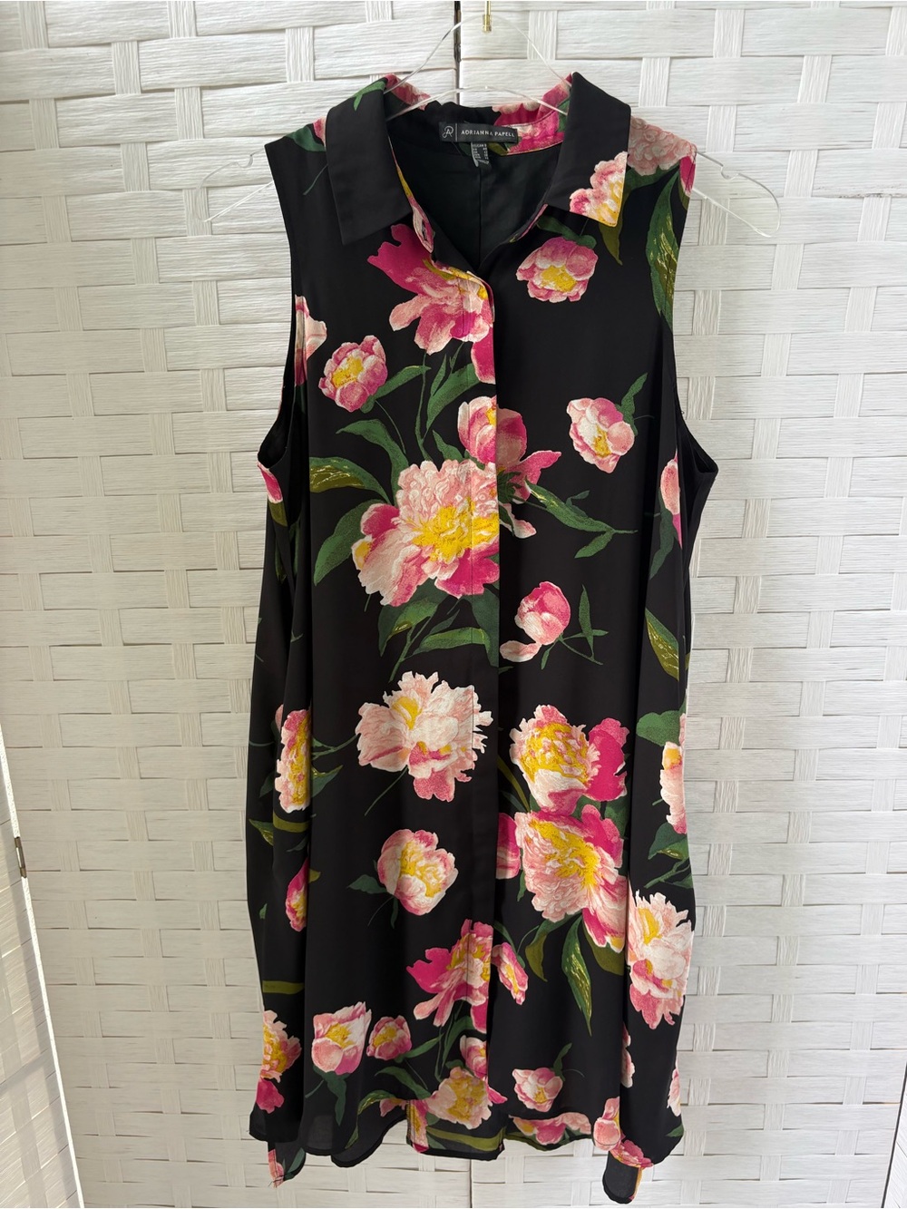 Adrianna Papell Black Floral Sleeveless Shirt Dress Hi-Low Hem Front Button Up